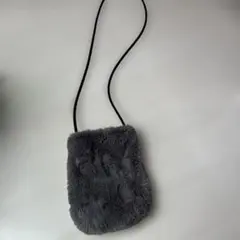 グレー ショルダーバッグ