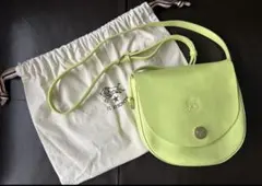 極美品 IL BISONTE イルビゾンテ ショルダーバック ライムグリーン