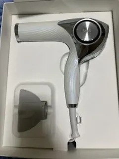 ReFa 美顔器 ホワイト 充電ケーブル・スタンド付き 楽天市場】美顔器 belulu アクアルファシリーズ用 USB充電