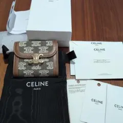 CELINE二つ折り財布のサムネイル