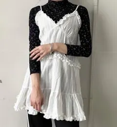 ヌ*】様 フリル付きホワイトキャミワンピース