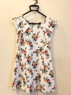 【美品】Supreme.La.La.オリジナル柄☆ゴブラン風花柄ワンピース