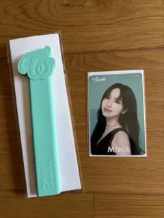 TWICE オフラインくじ ミナ うちわグリップ、トレカセット