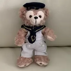 ディズニーダッフィーぬいぐるみバッジ