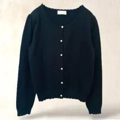 ロディスポット　長袖カーディガン　M　ブラック　パールボタン　キレイめコーデのサムネイル