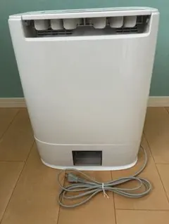 タンスのゲン 2026年製 除湿機 8L/日 20畳 保証書付き - メルカリ