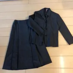 セットアップスーツ