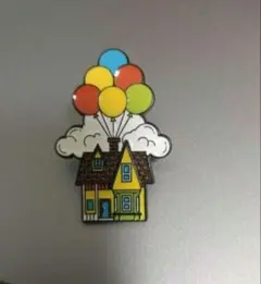 ピクサー　カールじいさん　ダグ　マグカップ　ピンバッジ　コレクタブルキー ピクサー カールじいさん ダグ マグカップ ピンバッジ