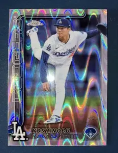 山本由伸　レイウェーブ　Topps Chrome 2025 ベース