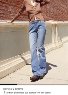 Brandy Melville フレアデニム　ローライズ