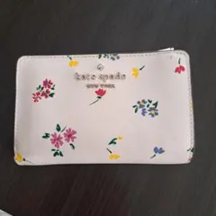 kate spade 花柄 二つ折り財布