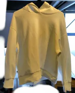 GU フード付きパーカー