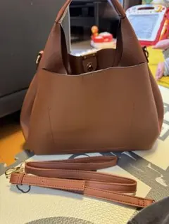 Item thumbnail for item f9a17e41-10ac-447f-b6b4-ec7c57a067f4