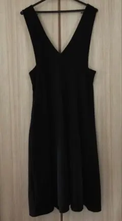 Item thumbnail for item ef37b397-c1a1-4e2c-88f3-c9ae0d39d6a6