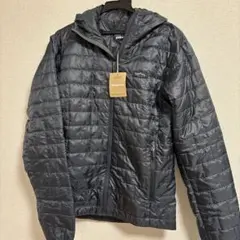 新品patagonia ナノパフ フィッツロイ トラウト フーディ