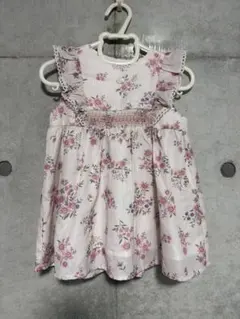 【美品】BeBe ピンク花柄ワンピース 80-90サイズ（ブルマ付き）