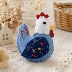 ハンドメイド フェルト ニワトリ　マスコットのサムネイル