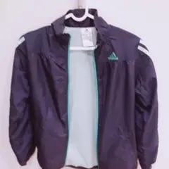 adidas ウインドブレーカー