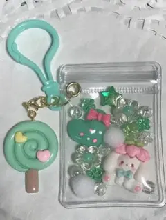 キャンディーバッグキーホルダー エメラルドグリーン系
