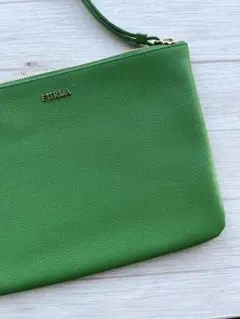 FURLA クラッチバッグ　緑　グリーン