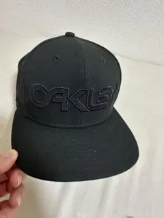 OAKLEY 9FIFTY ブラックベースボールキャップ