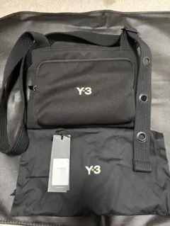 Y-3 ブラック ショルダーバッグ　サコッシュのサムネイル