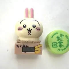 ちいかわ　ダンボールウォッチ　うさぎ　時計