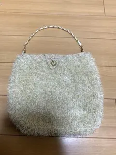 ゴールド ラメ ハンドバッグ 手編み　ハンドメイド　秋バッグ　冬バッグ　結婚式