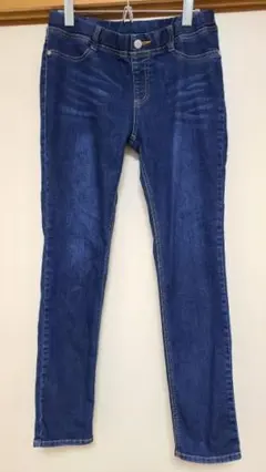 新品未着品　ウエストゴムで楽な履き心地ストレッチ加工スキニーデニム