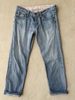 grove ライトブルーストレートデニムパンツ