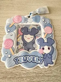 TWICE Tzuvely キーホルダー