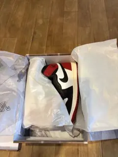 Air Jordan 1 Retro High OG ホワイト/ブラック/レッド