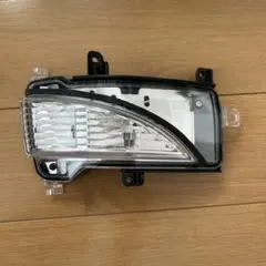 E52エルグランド ドアミラー ウィンカーレンズ 右側 12V 0.7W