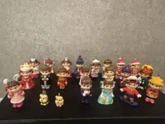 ミニミニペコちゃんキーホルダーチャーム22体セット➕6体おまけ