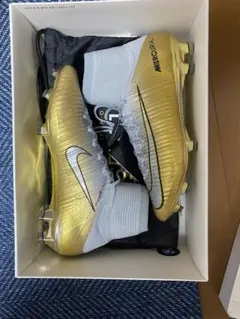 ナイキ　マーキュリアルスーパーフライ　V CR7 FG SE2 1000足限定 ナイキ マーキュリアルスーパーフライ V CR7 FG SE2 1000足限定 - メルカリ
