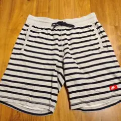 値下げ！ナイキ　スウェットハーフパンツ　ボーダー柄　L