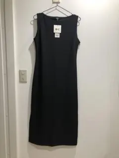 ユニクロ　UNIQLO コラボ　ユニクロシー クレープジャージーワンピース