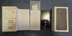 【美品】Apple iPhone 7 ブラック 本体　32GB 　SIMロック