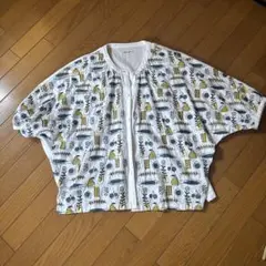 Emago. 花柄オーバーサイズシャツ