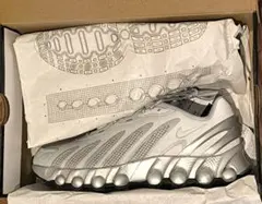 新品未使用☆NIKE AIR MAX DN8 QS ナイキ エアマックスシルバー