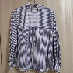 青と白のストライプ 長袖シャツのサムネイル