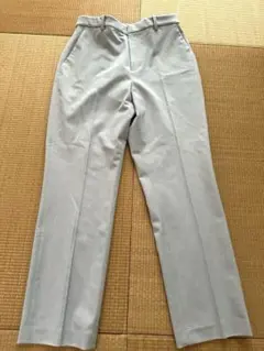 UNIQLO Mサイズ スマートアンクルパンツ　ライトブルー