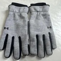 【美品】Under Armour 手袋