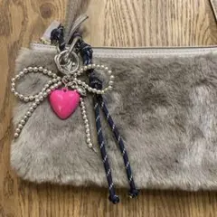 じゃらじゃらキーホルダー　バッグチャーム　パラコード　シルバーボールリボン