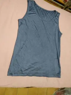 袖無しカットソー　コムサ