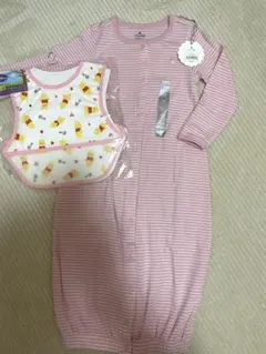 babyGap ストライプロンパースとプーさんスタイセット