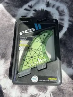 FCS II Reactor Medium サーフボードフィン 3枚セット - メルカリ