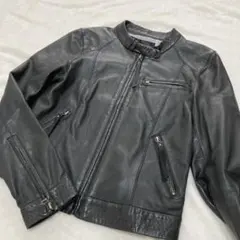 UNTITLED 黒 レザー ジャケット サイズ1 UNTITLED 黒 レザー ジャケット サイズ1 着丈短め/柔らかな質感