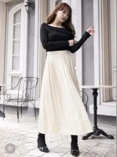 herlipto Satin Gathered Flared LongSkirtのサムネイル