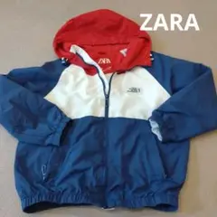 ZARA　ナイロンフード付きジャケット 赤/青/白　134サイズ